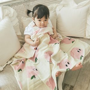 Chăn xô mùa hè Rototo bebe – Hoạ tiết quả đào
