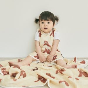 Áo ngủ Rototo bebe chất liệu xô 2 lớp – Hoạ tiết xúc xích